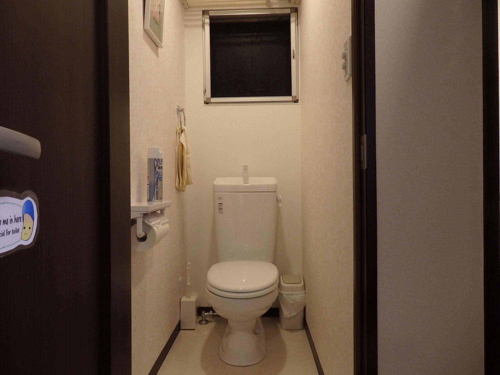 Guesthouse Yahata Киото Экстерьер фото